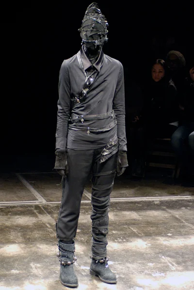 Look 24